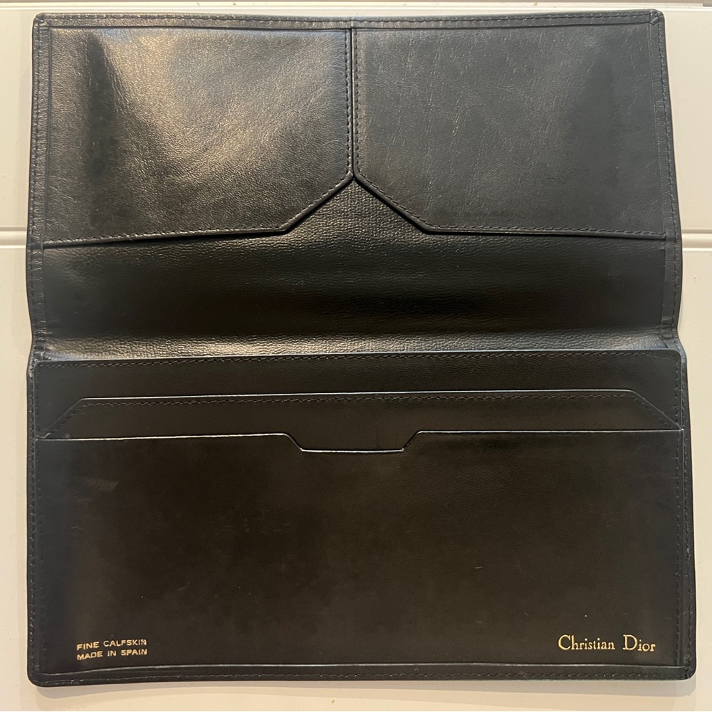 Christian Dior Slim checkbook wallet Fine Calfskin Made in Spain Black Authentic